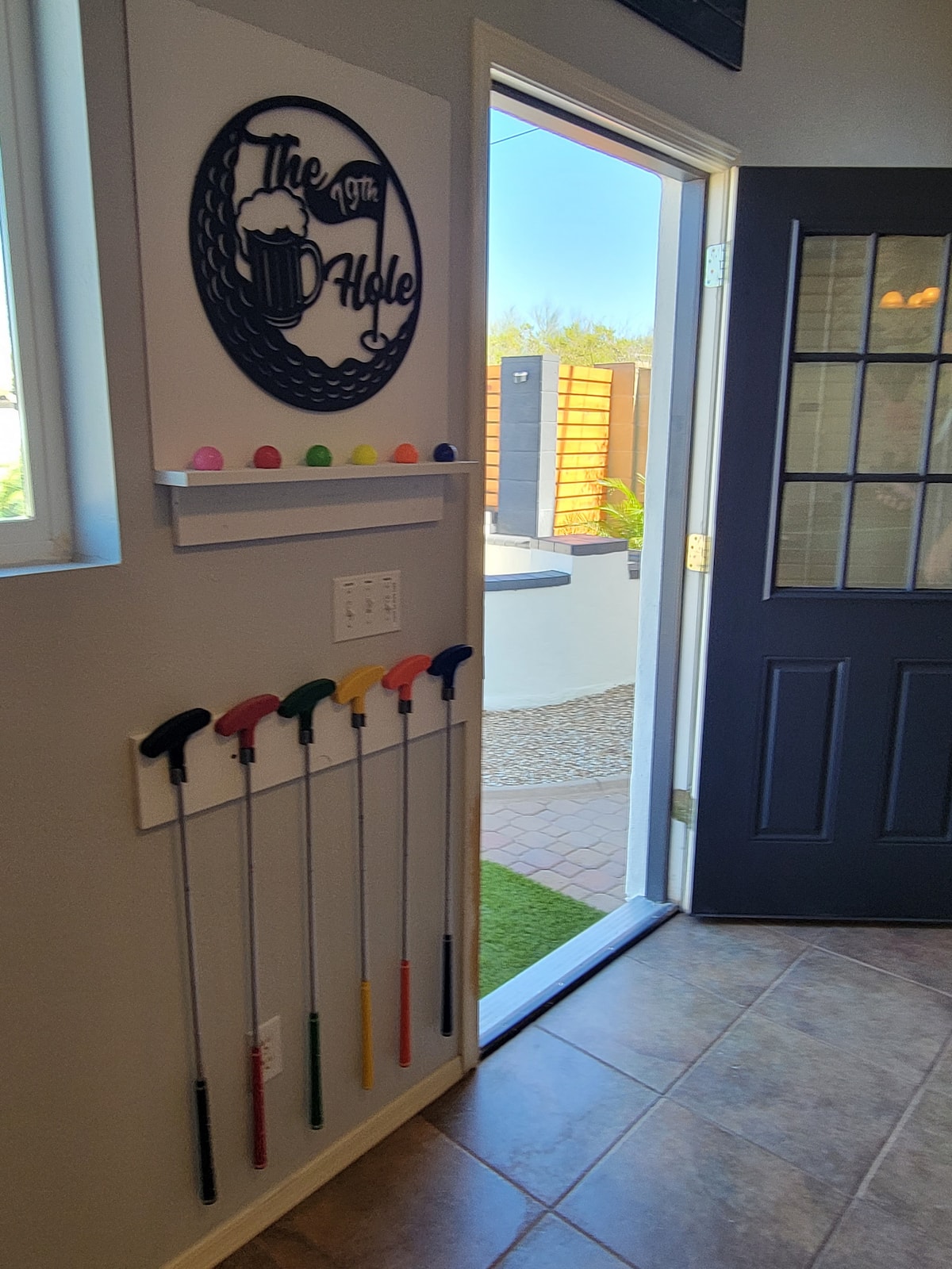 Game room lounge